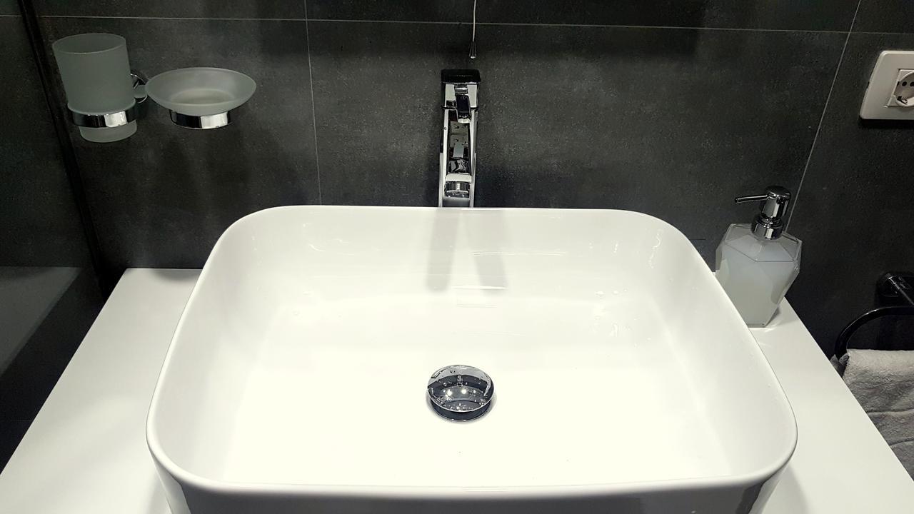 Fleur Apartment Tirana Buitenkant foto