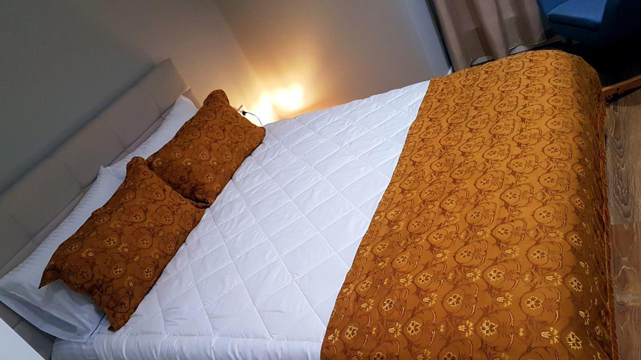 Fleur Apartment Tirana Buitenkant foto